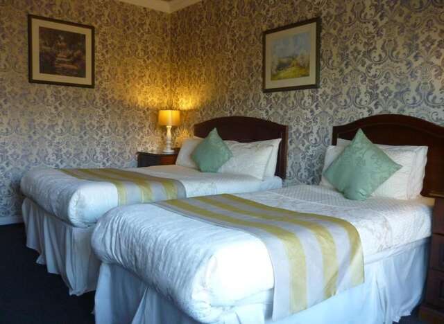 Отели типа «постель и завтрак» Killarney Inn Килларни-53